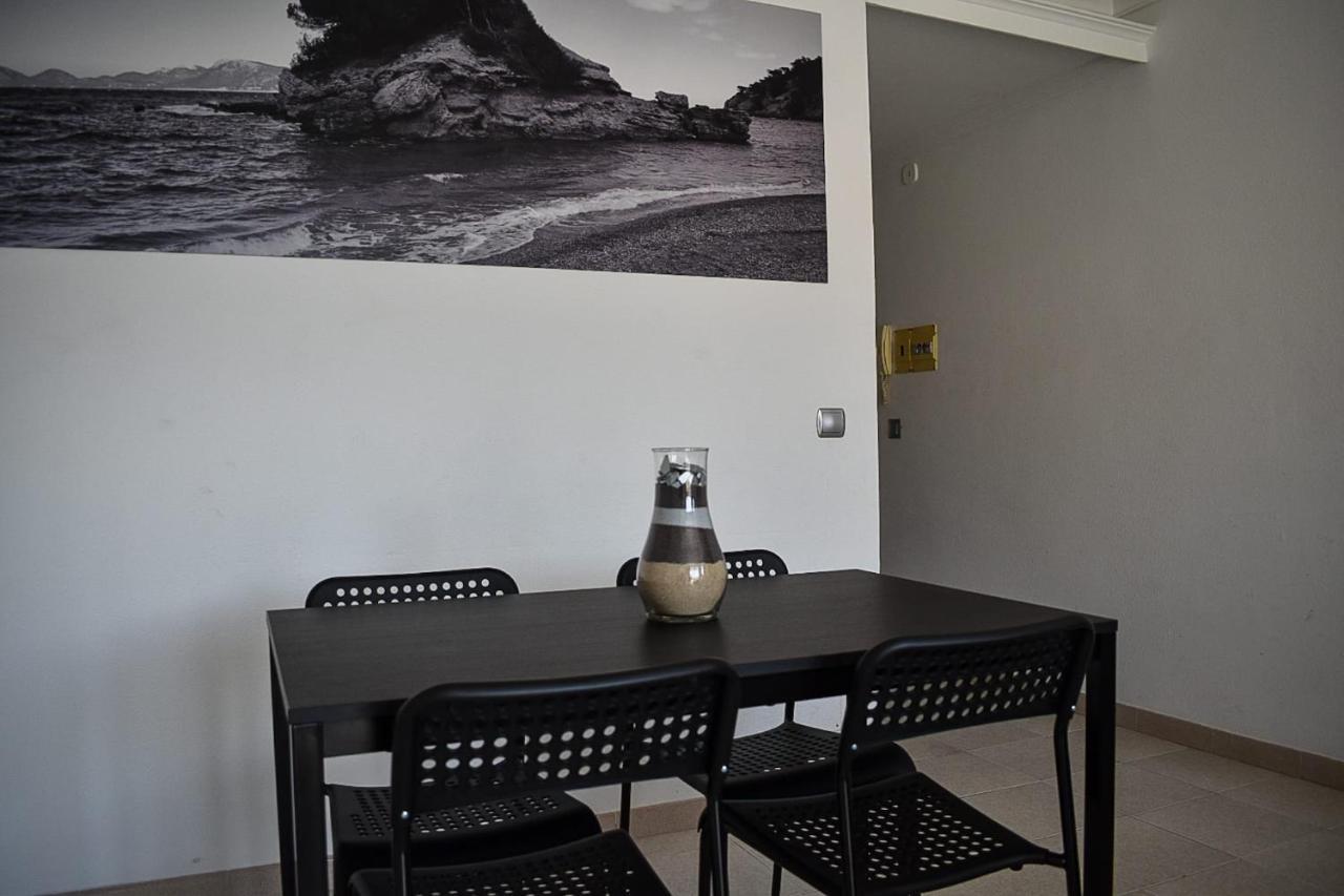Nice Apartment In The Center Of Can Picafort 캔 피카폴트 외부 사진